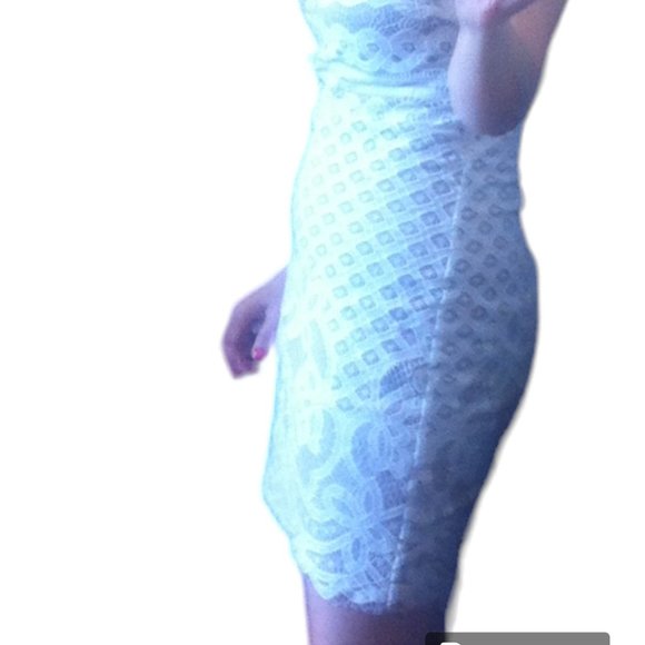 Halter Neck Lace Mini Dress - Picture 5 of 13